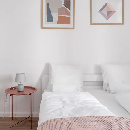 Rentplanet - Cybulskiego * Βρότσλαβ