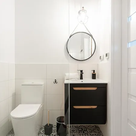 Rentplanet - Cybulskiego *