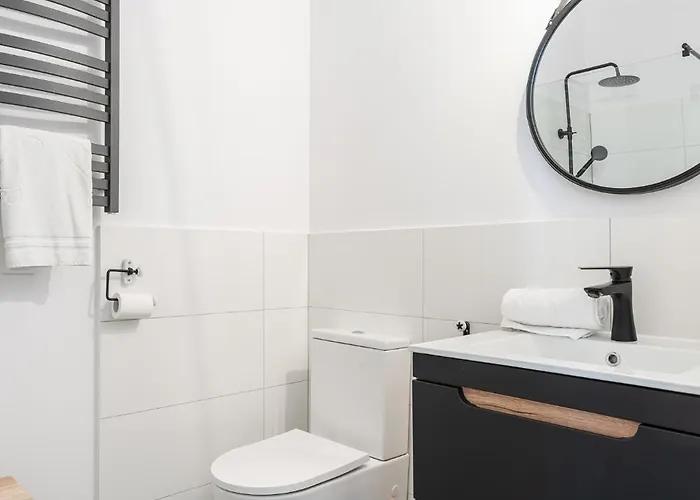 Rentplanet - Cybulskiego Appartamento